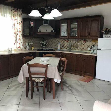 Casa Myriam Apartment Pompei Bagian luar foto