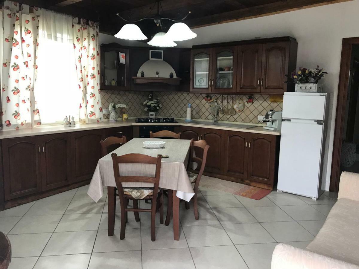 Casa Myriam Apartment Pompei Bagian luar foto