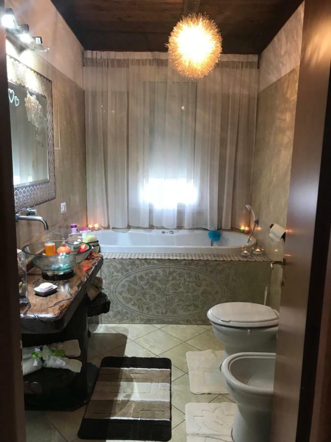 Casa Myriam Apartment Pompei Bagian luar foto